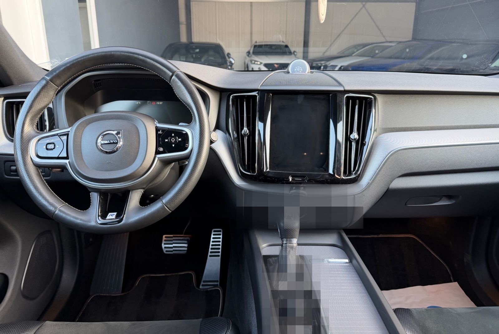 Volvo XC 60 XC60 R Design AWD|360Grad|B&W|AHK| foto 17