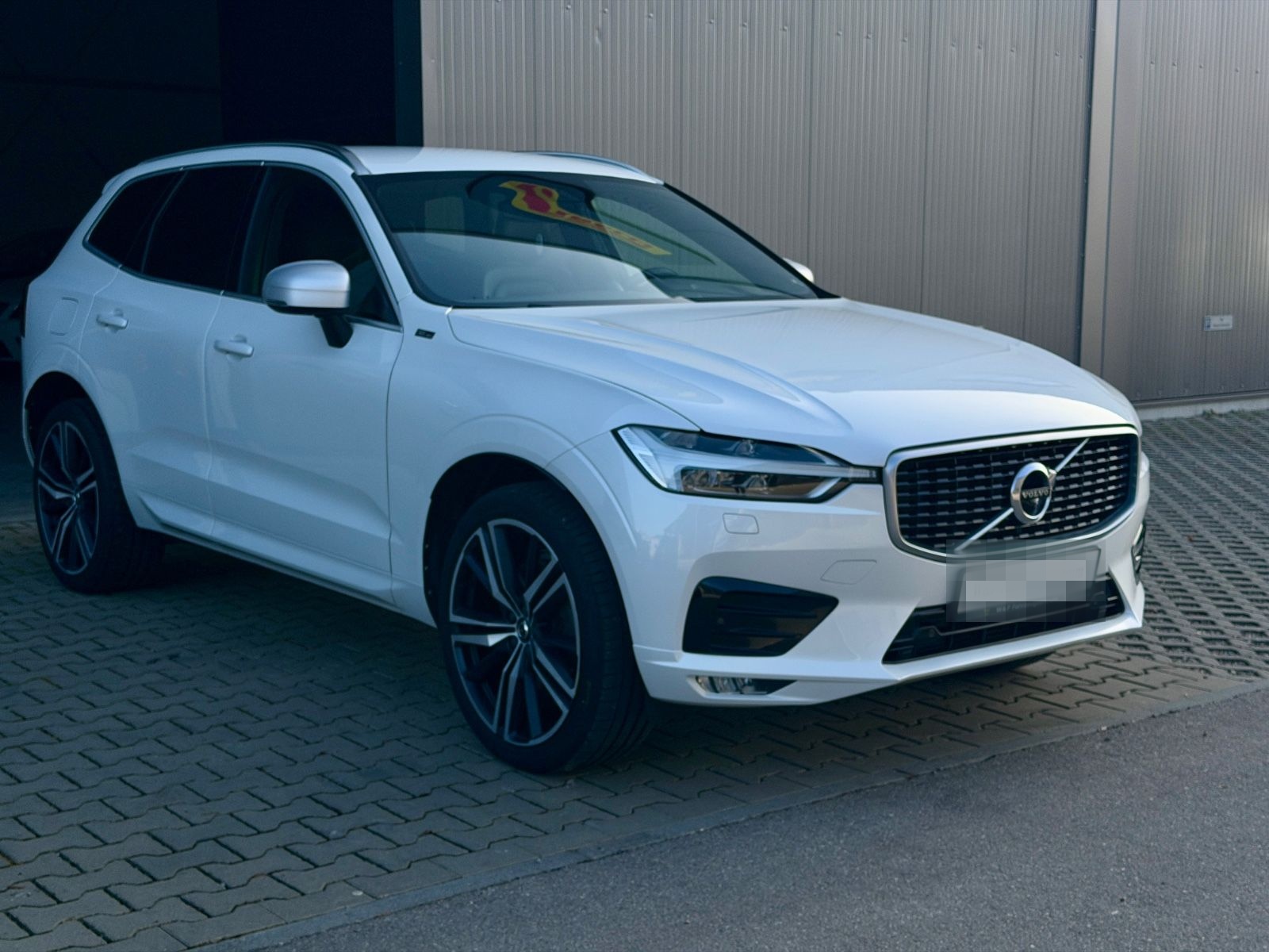 Volvo XC 60 XC60 R Design AWD|360Grad|B&W|AHK| foto 3