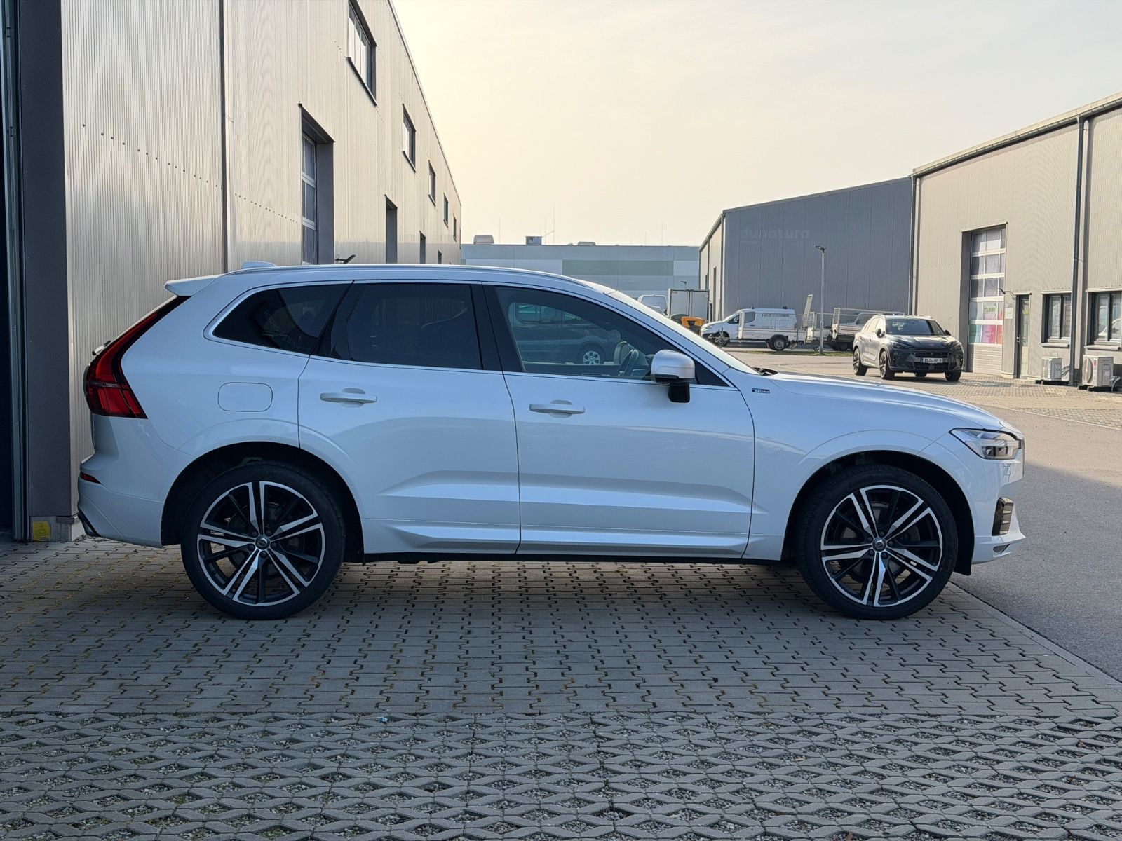Volvo XC 60 XC60 R Design AWD|360Grad|B&W|AHK| foto 5