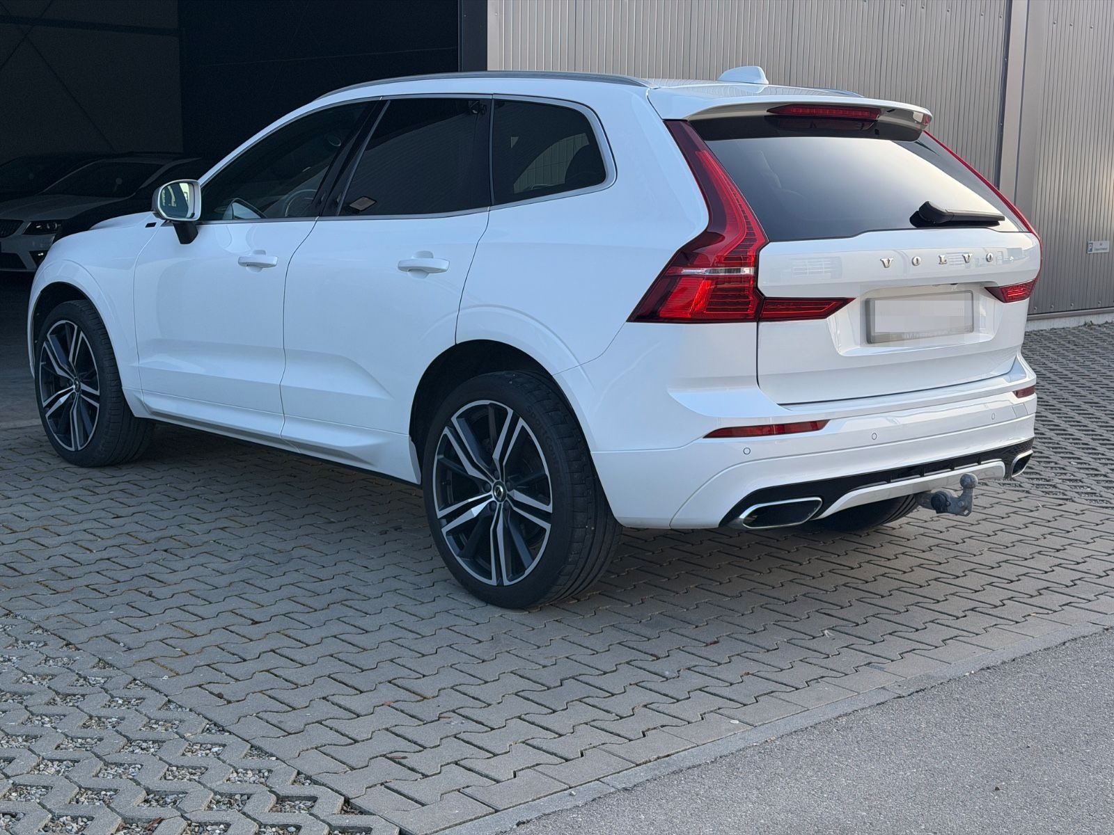 Volvo XC 60 XC60 R Design AWD|360Grad|B&W|AHK| foto 8