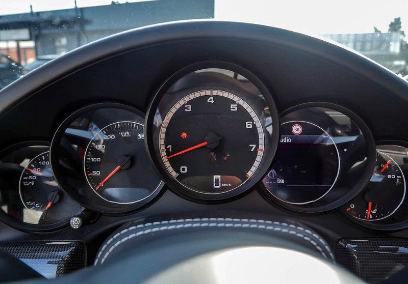 Porsche 911 Turbo S Cabriolet 3.8 BURM MEMO AIRMATIC PDC foto 18