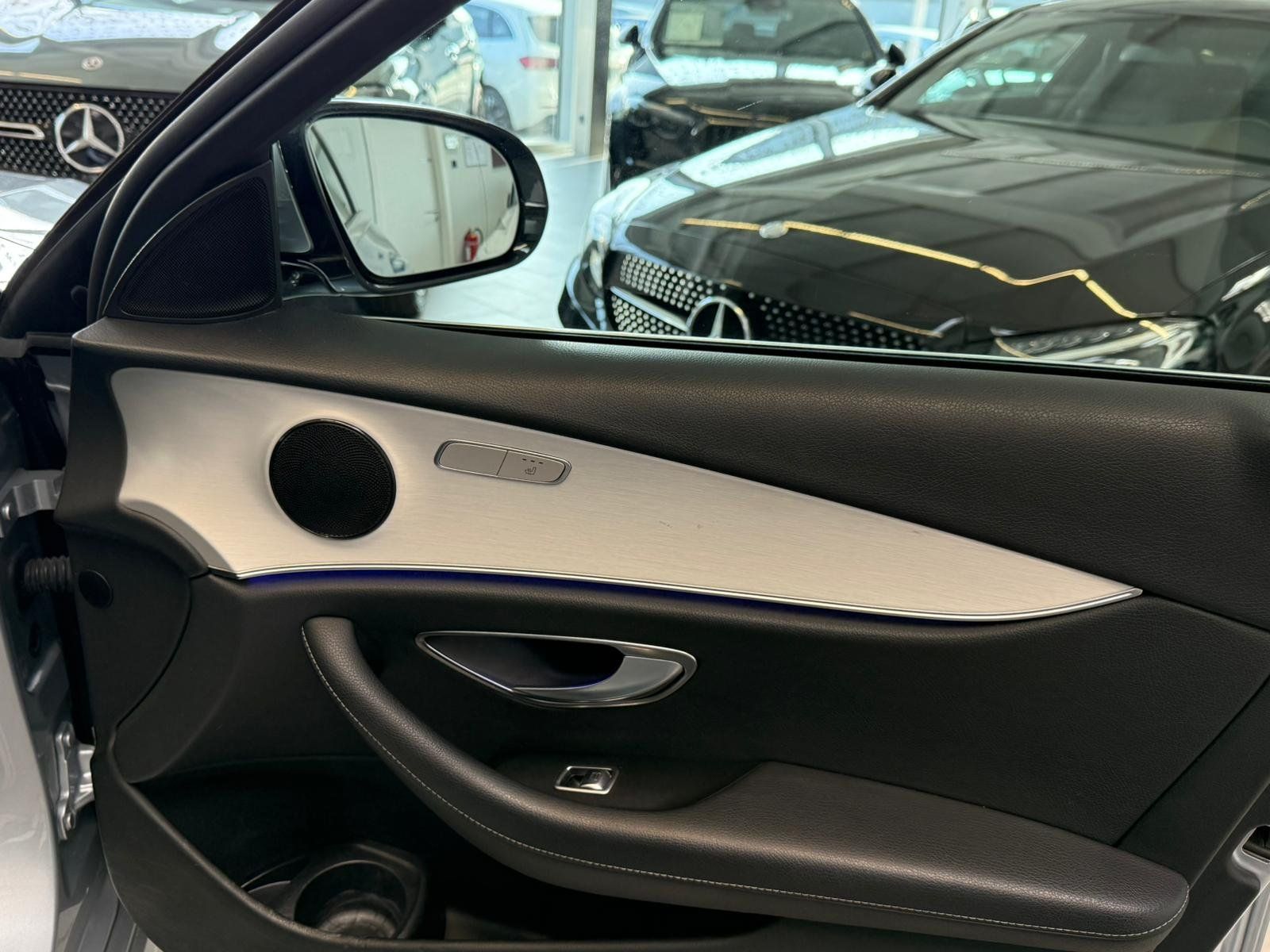 Mercedes-Benz E 220 T d AVANTGARDE AHK+MBUXHIGH+SIDEBAGSFOND foto 17