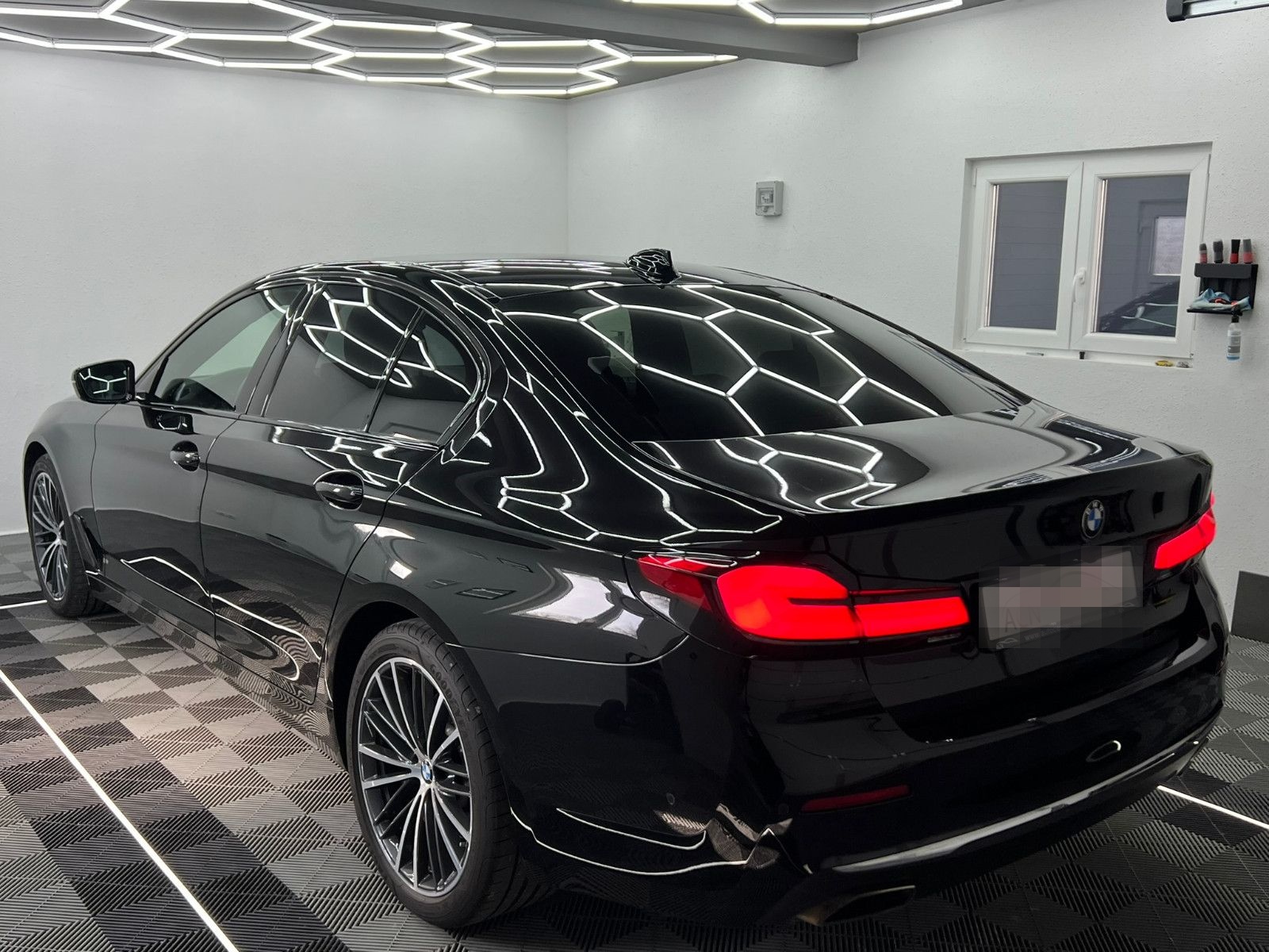 BMW 530 d xDrive Luxury Line/DAB/HuD/LASER/19% MwSt. foto 12
