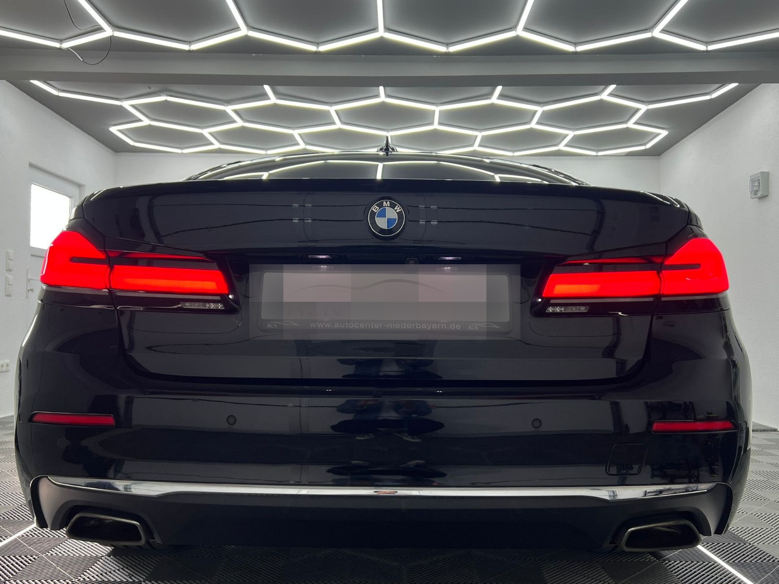 BMW 530 d xDrive Luxury Line/DAB/HuD/LASER/19% MwSt. foto 13