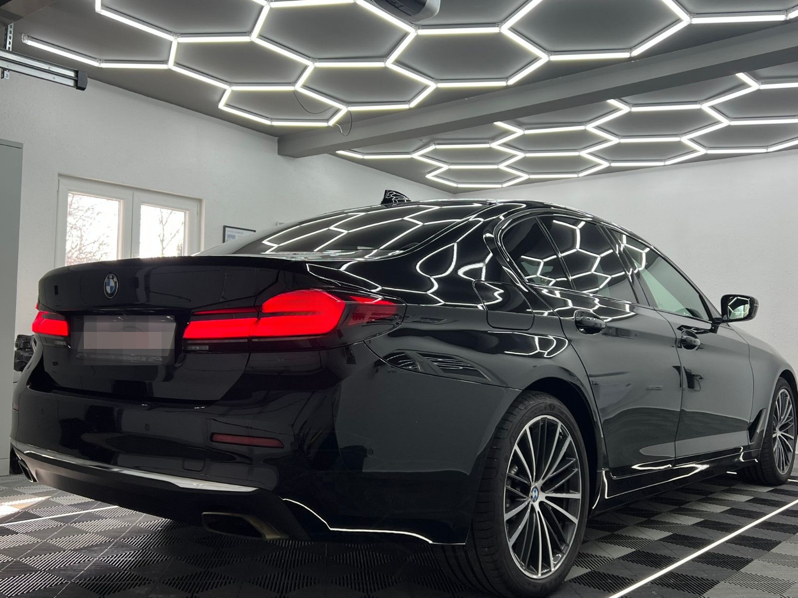 BMW 530 d xDrive Luxury Line/DAB/HuD/LASER/19% MwSt. foto 14