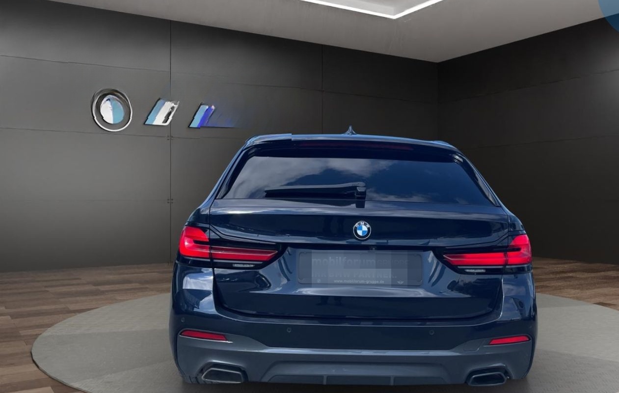 BMW 530 i xDrive M-Sport Touring AHK HUD StandHZG foto 14