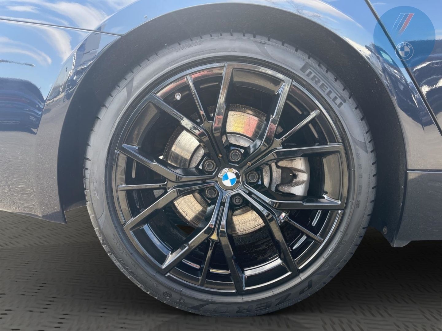 BMW 530 i xDrive M-Sport Touring AHK HUD StandHZG foto 22