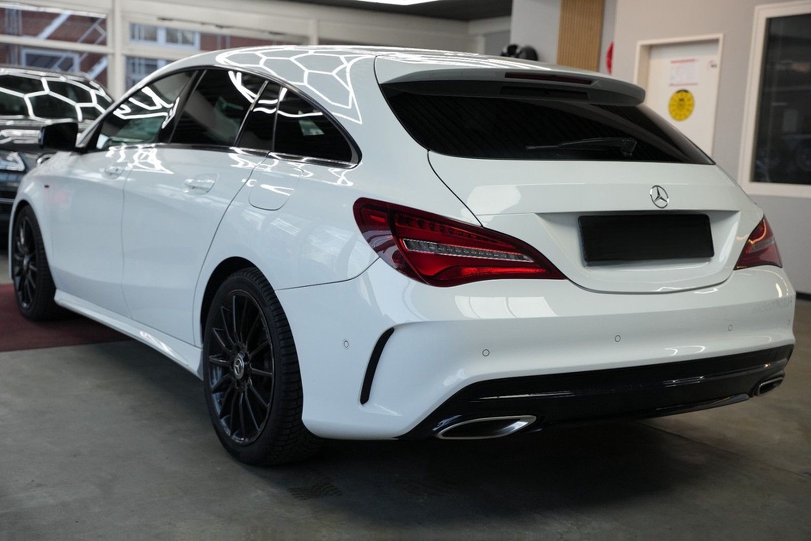 Mercedes-Benz CLA 200 Edition AMG-LINE*KAMERA*CARPLAY-NAVI foto 4