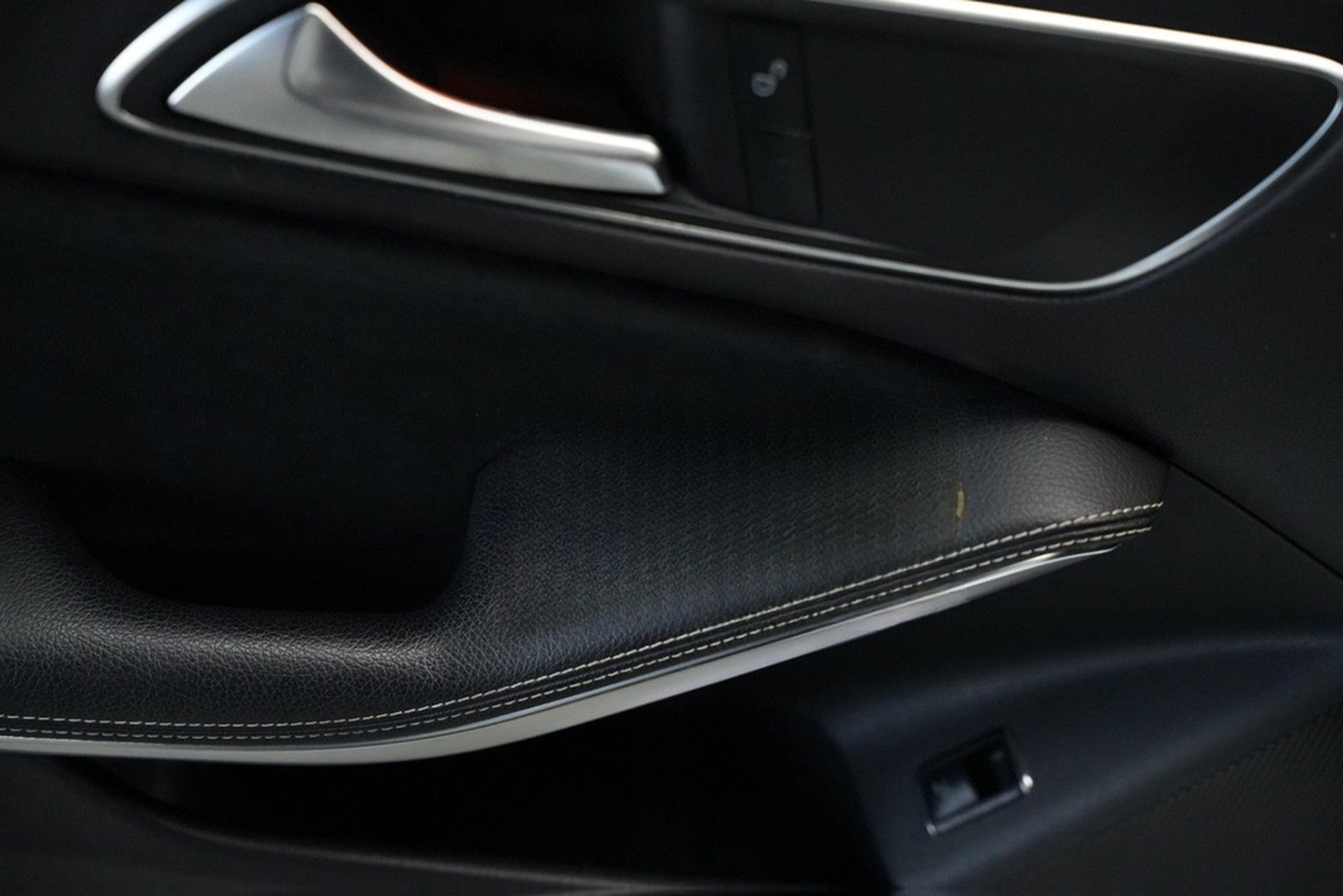 Mercedes-Benz CLA 200 Edition AMG-LINE*KAMERA*CARPLAY-NAVI foto 7