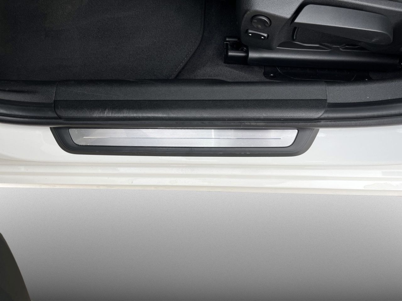 BMW 330e xDri.Tour.,Aut.,Sport Line,AHK,PA,DA,Shzg foto 15