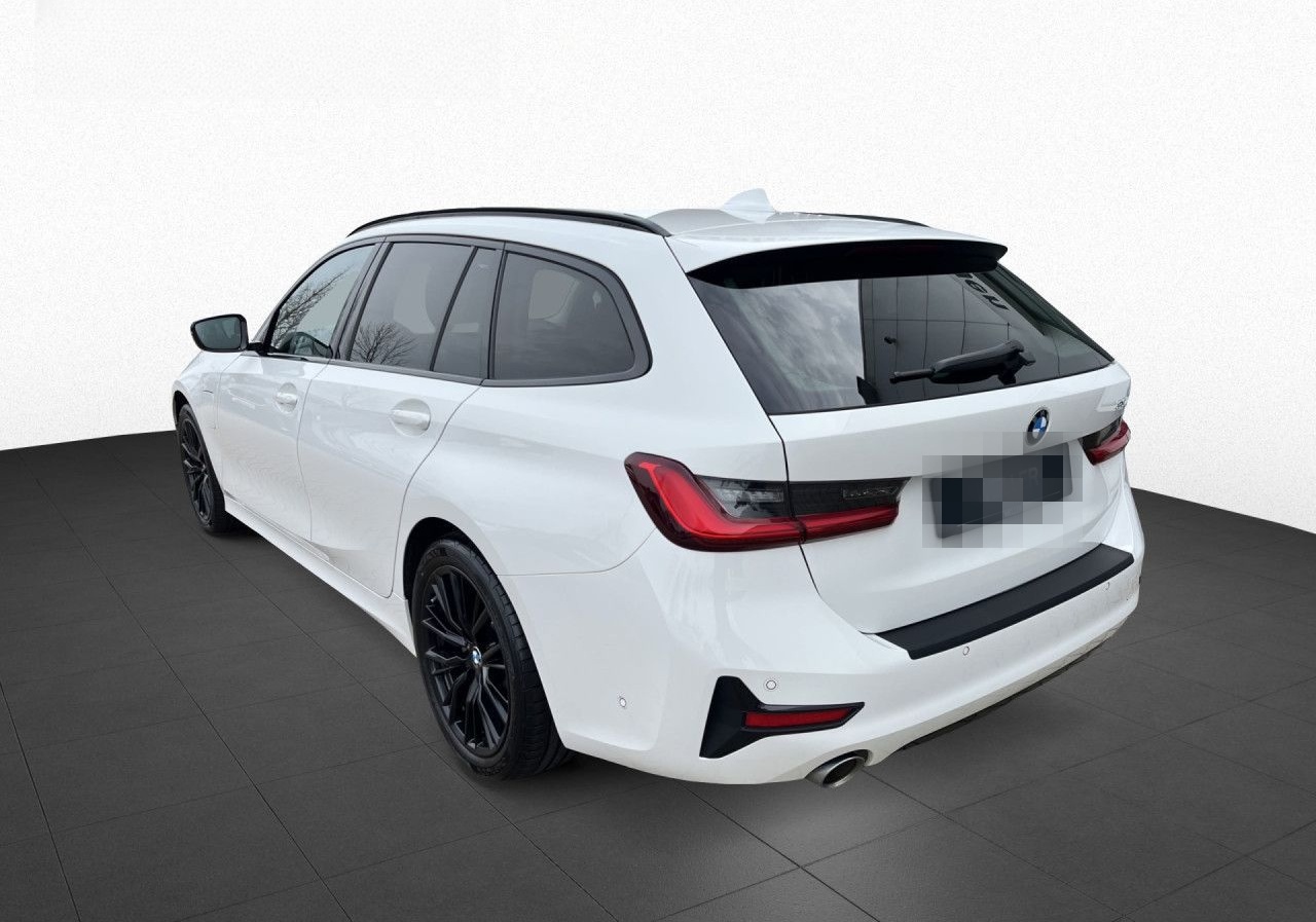 BMW 330e xDri.Tour.,Aut.,Sport Line,AHK,PA,DA,Shzg foto 6