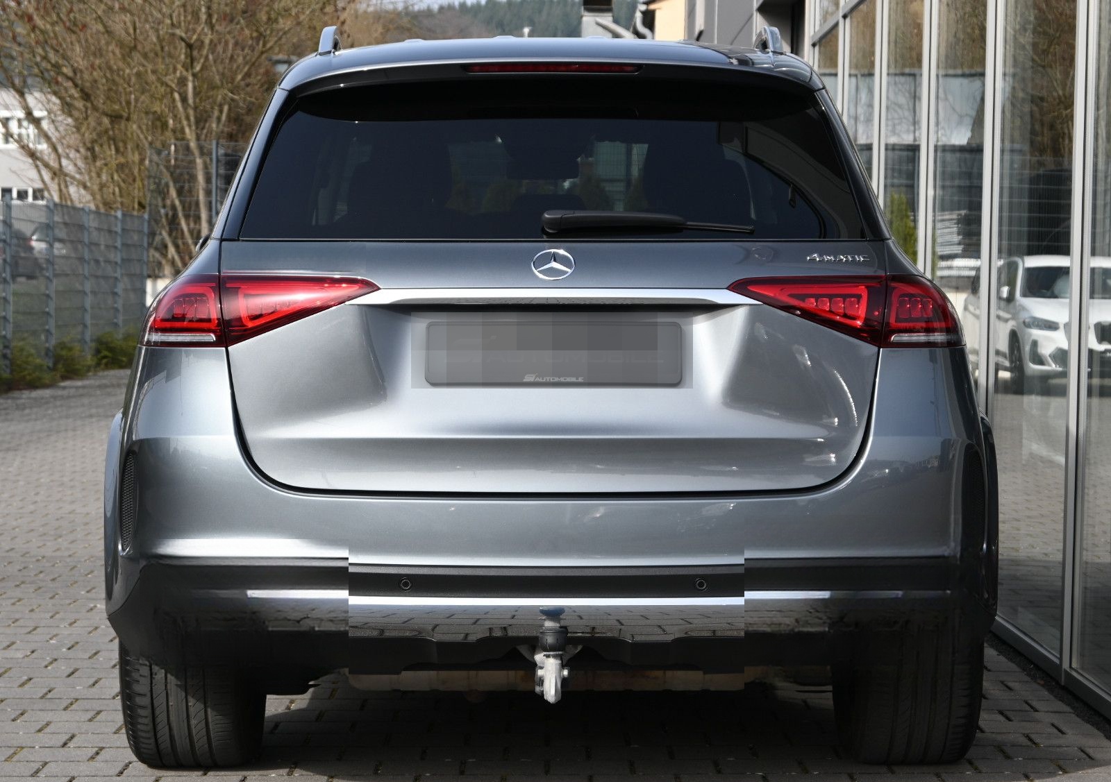 Mercedes-Benz GLE 350 e 4M AMG °ACC°AHK°AIRMATIC°360°4-ZONEN foto 4