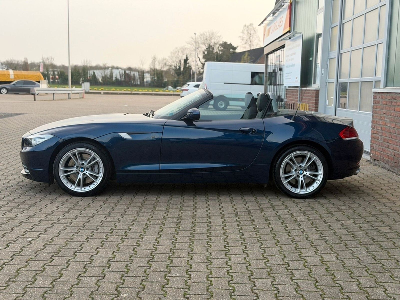 BMW Z4 Roadster sDrive 35i 1.HAND foto 2