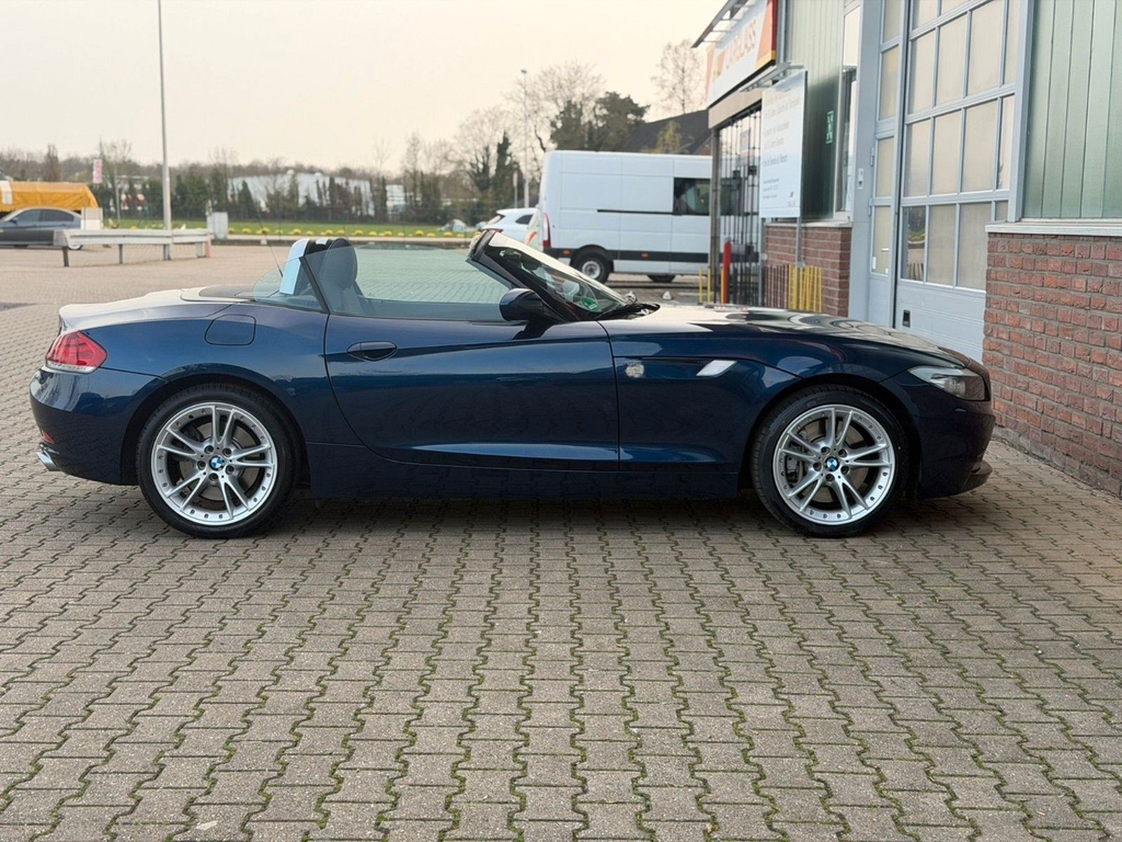 BMW Z4 Roadster sDrive 35i 1.HAND foto 11