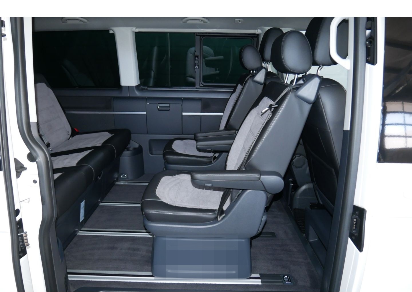 Volkswagen T6.1 Multivan Generation Six LED+Navi+ACC+Camera foto 12