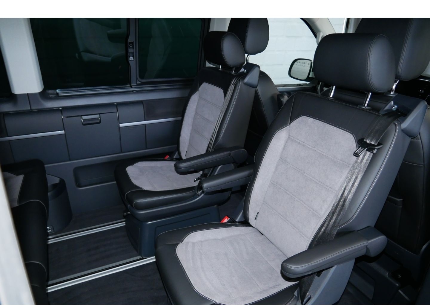 Volkswagen T6.1 Multivan Generation Six LED+Navi+ACC+Camera foto 15