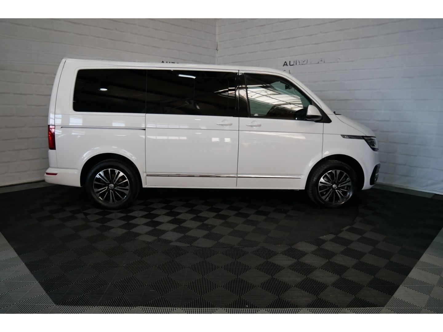 Volkswagen T6.1 Multivan Generation Six LED+Navi+ACC+Camera foto 6