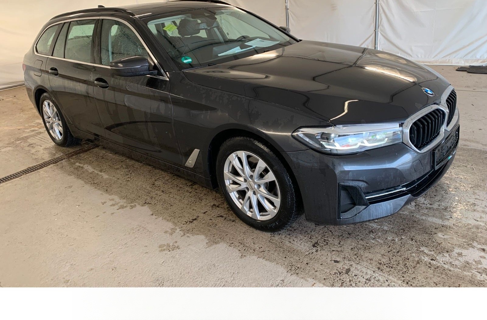 BMW 520 d Touring LED | KAMERA | VOLL-LEDER | AHK foto 2