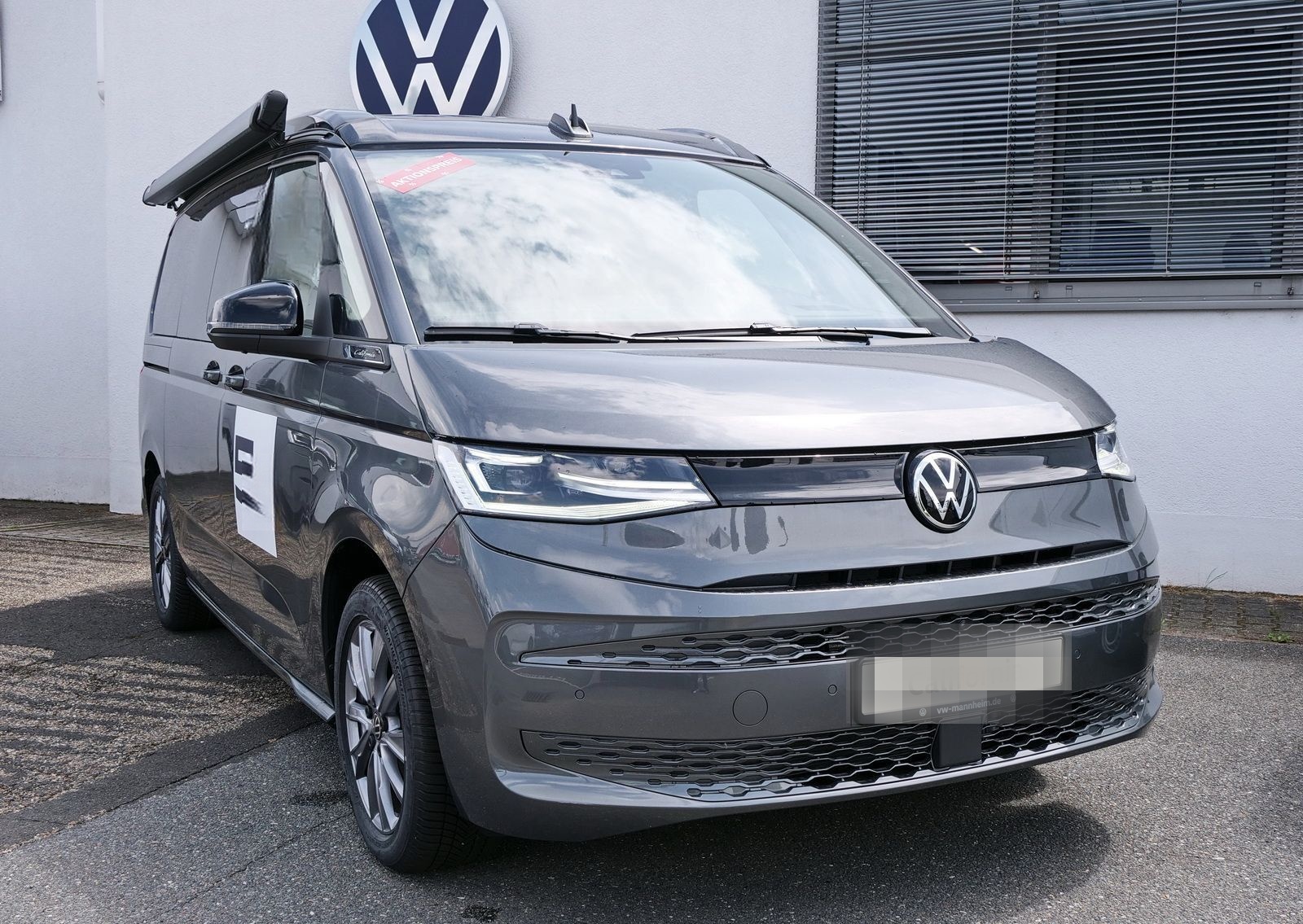 Volkswagen T7 California Beach Tour 2.0 TSI DSG Klima NAVI foto 2