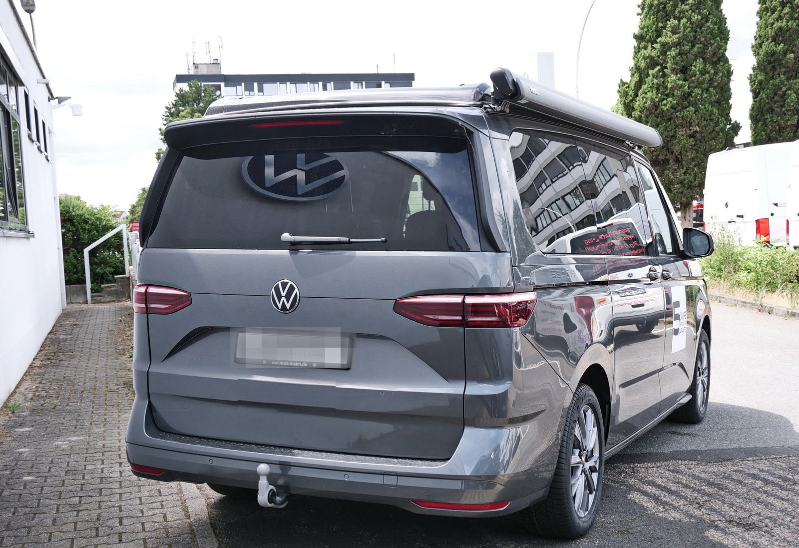 Volkswagen T7 California Beach Tour 2.0 TSI DSG Klima NAVI foto 3