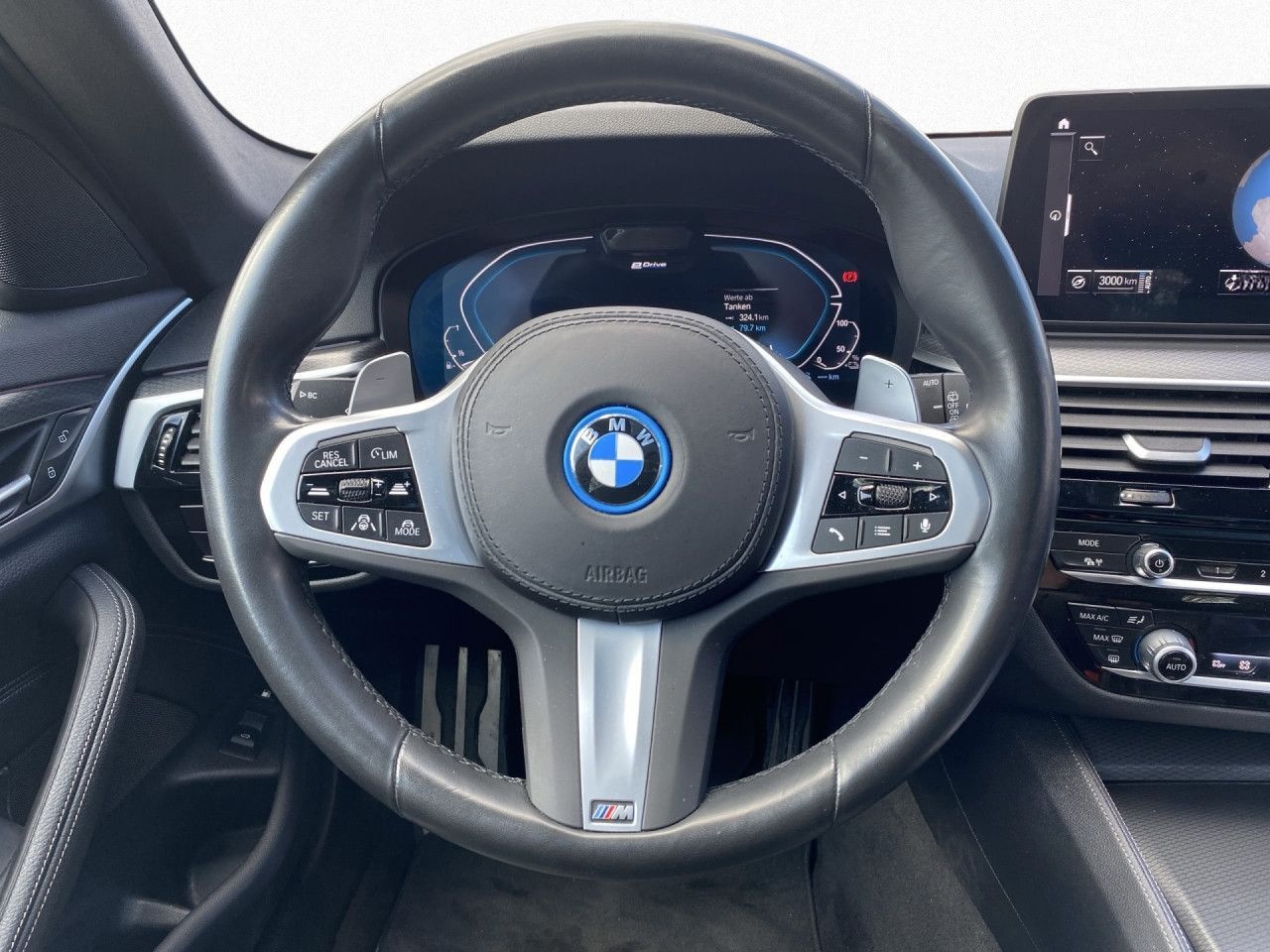 BMW 530e xD  M SPORT T Aut. AHK,Pano,HUD,Laser,DA+ foto 13
