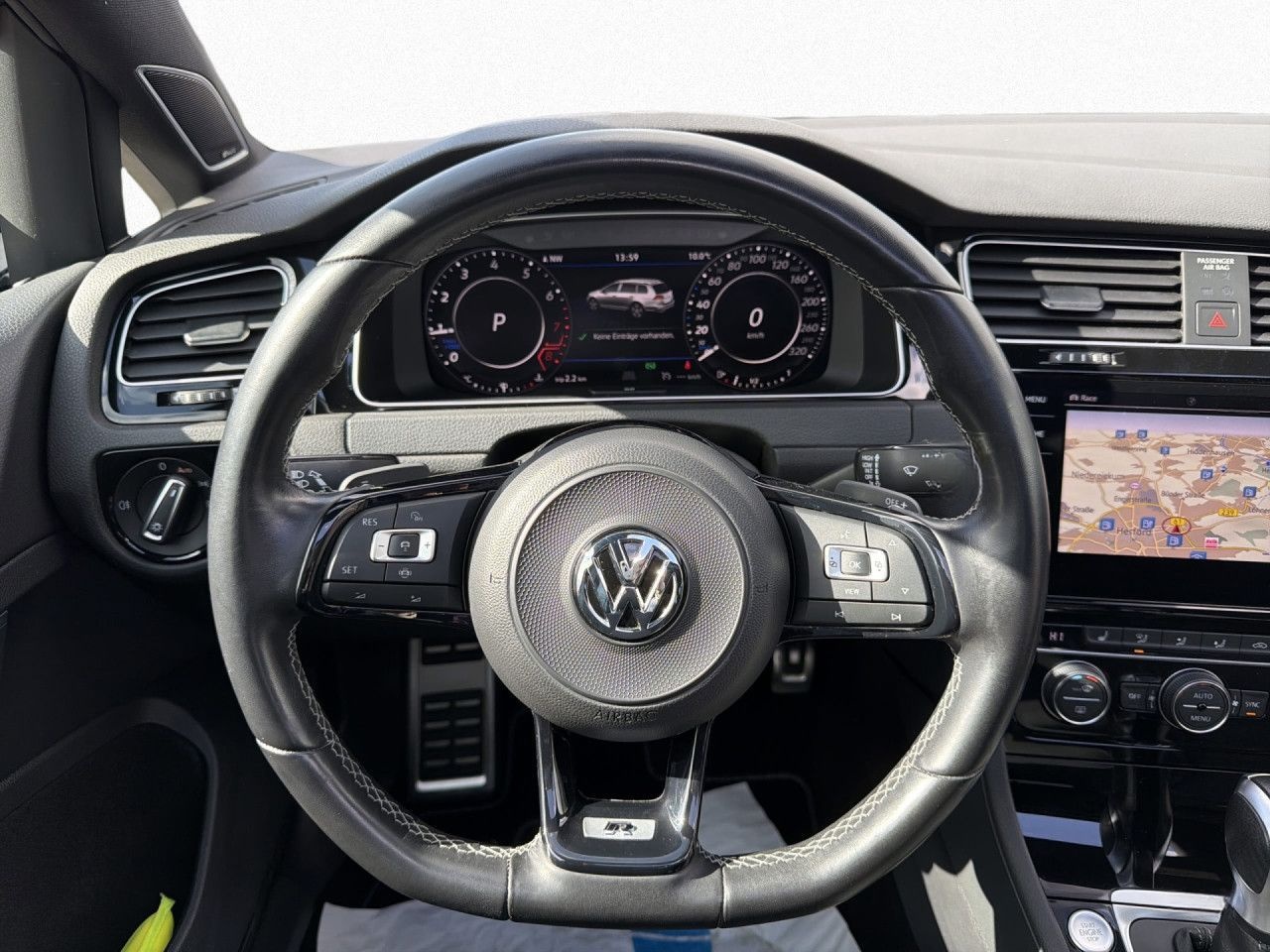 Volkswagen Golf Variant R 2.0 TSI Navi Pano FahrAss+ Kamera foto 17