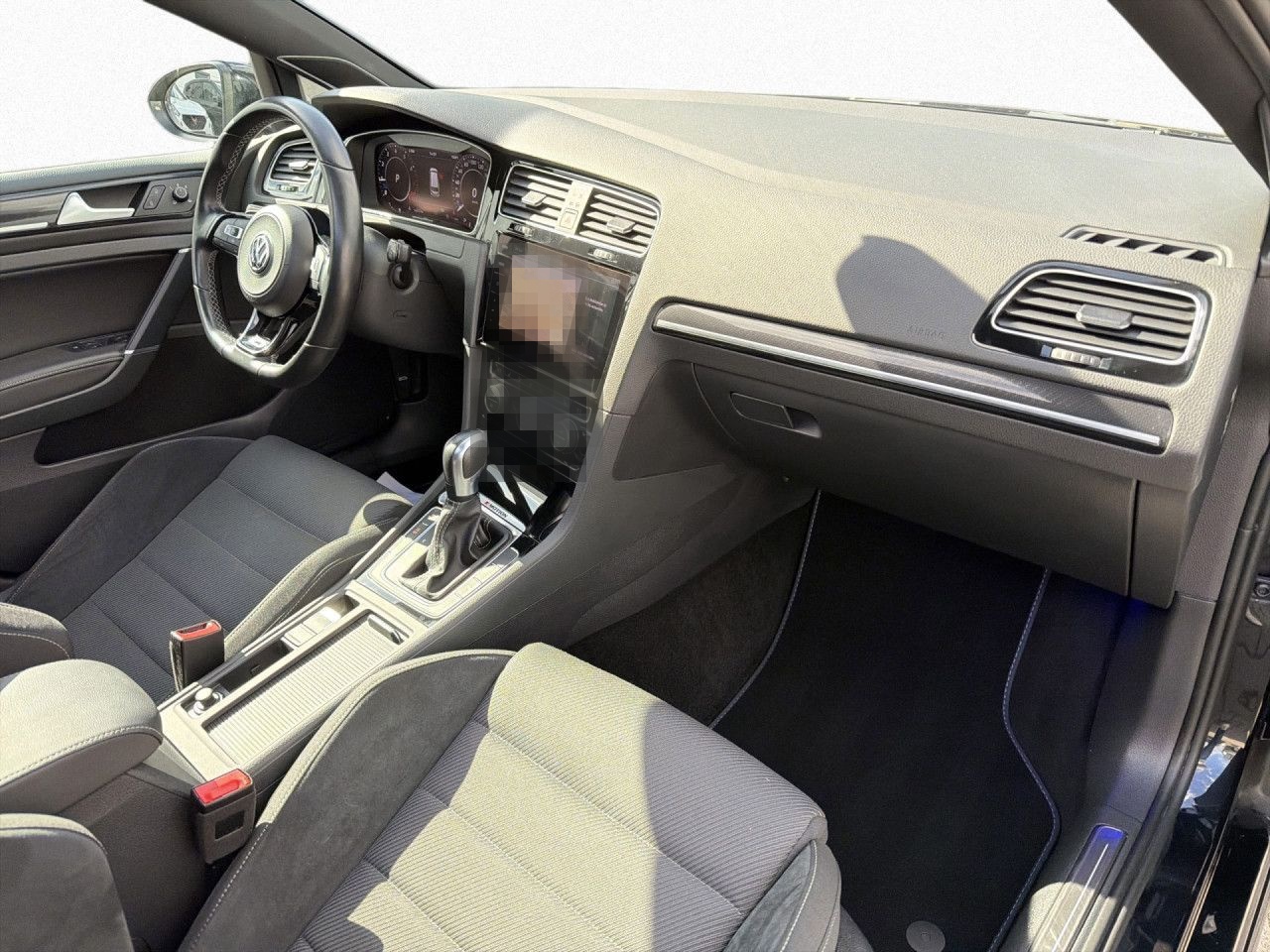 Volkswagen Golf Variant R 2.0 TSI Navi Pano FahrAss+ Kamera foto 10