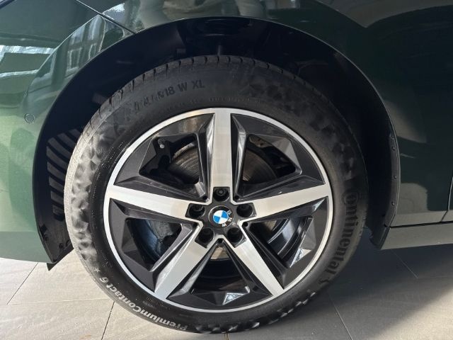 BMW 218 i Park-Assistent HUD Navi Soundsystem LED El foto 6