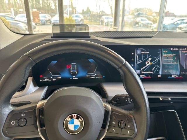 BMW 218 i Park-Assistent HUD Navi Soundsystem LED El foto 8
