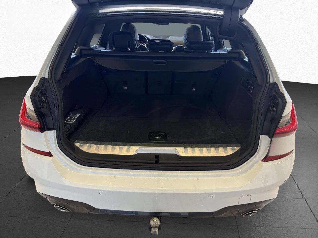 BMW 330e Touring M Sport AHK,Pano,HuD,HiFi,Kam,St+Go foto 16