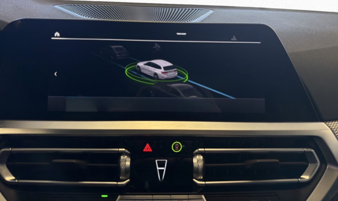 BMW 330e Touring M Sport AHK,Pano,HuD,HiFi,Kam,St+Go foto 17
