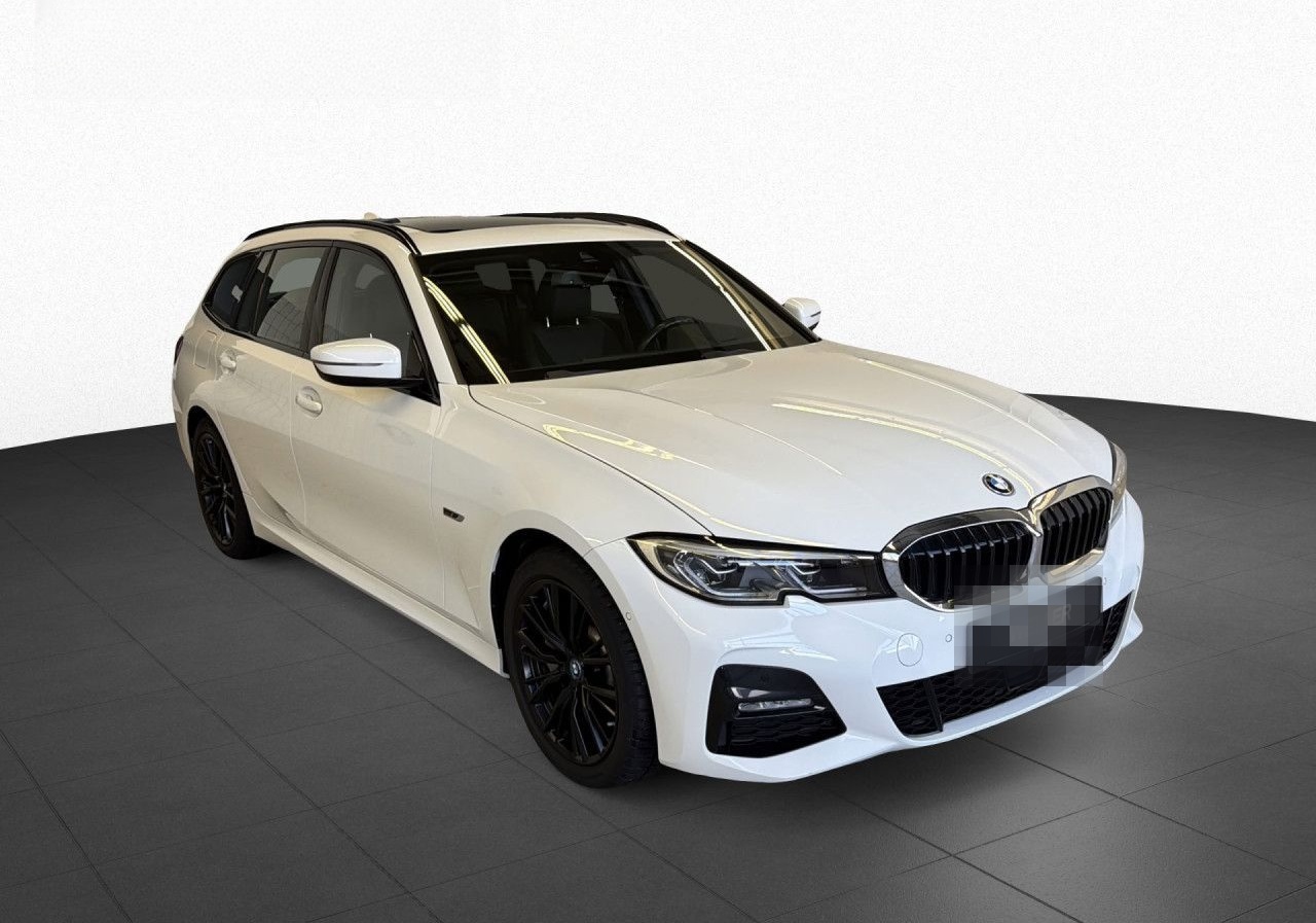 BMW 330e Touring M Sport AHK,Pano,HuD,HiFi,Kam,St+Go foto 4