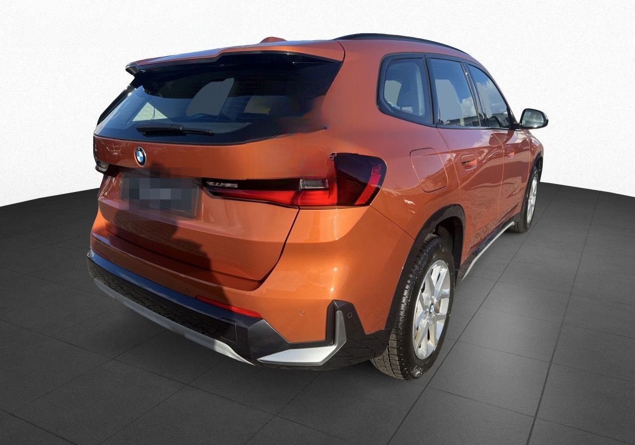 BMW X1 sDrive18d xLine HuD,St+Go,Pano,H/K,PA+,DAProf foto 5