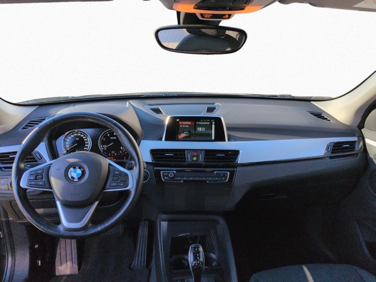 BMW X1 xDrive18d Navi Stop+Go LED Parkassis SHZ PDC foto 13