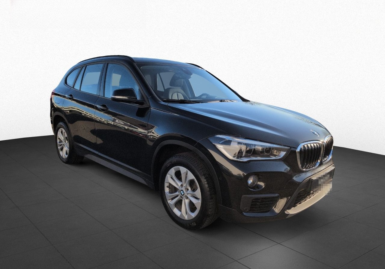 BMW X1 xDrive18d Navi Stop+Go LED Parkassis SHZ PDC foto 4