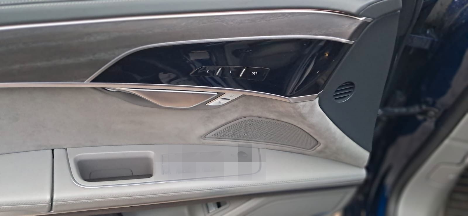 Audi S8 4.0 TFSI quattro foto 13