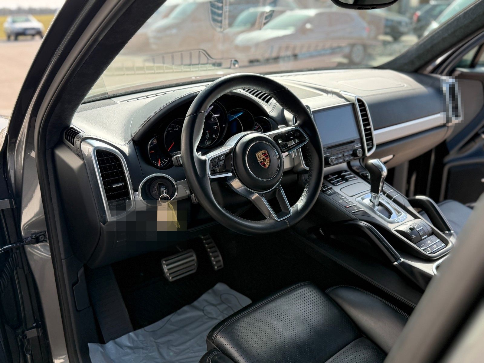 Porsche CAYENNE GTS PANO SPORT-DESIGN 1.HAND LEDER foto 11