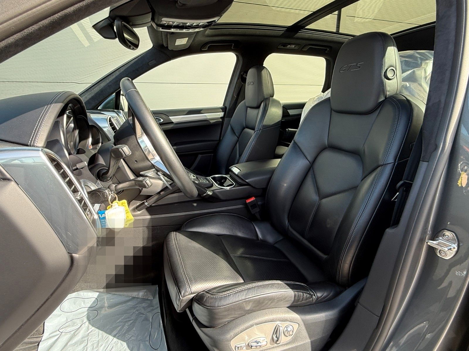 Porsche CAYENNE GTS PANO SPORT-DESIGN 1.HAND LEDER foto 12