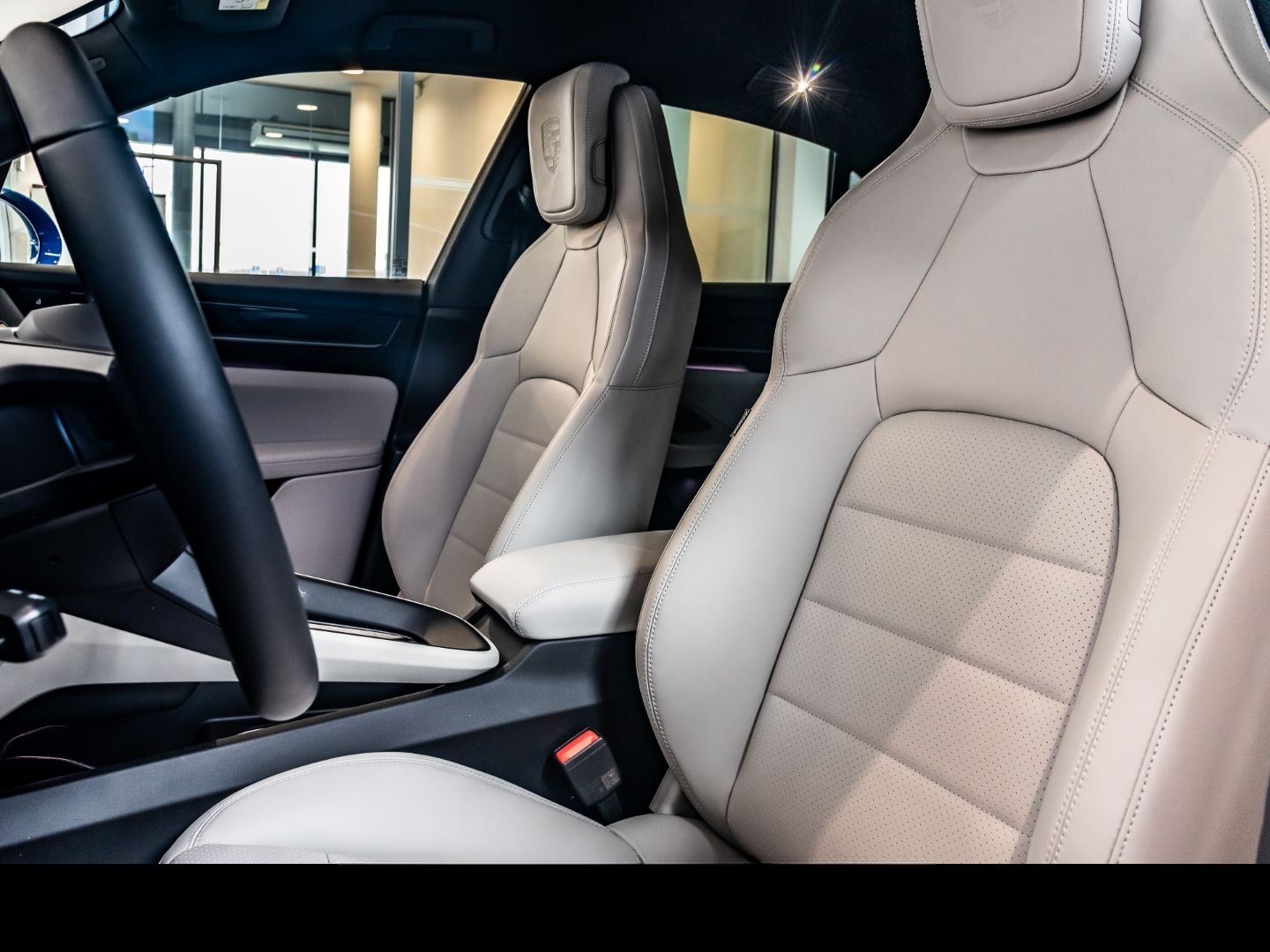 Porsche Macan Luft AR-HeadUp DriveAssist Volllederpaket foto 17