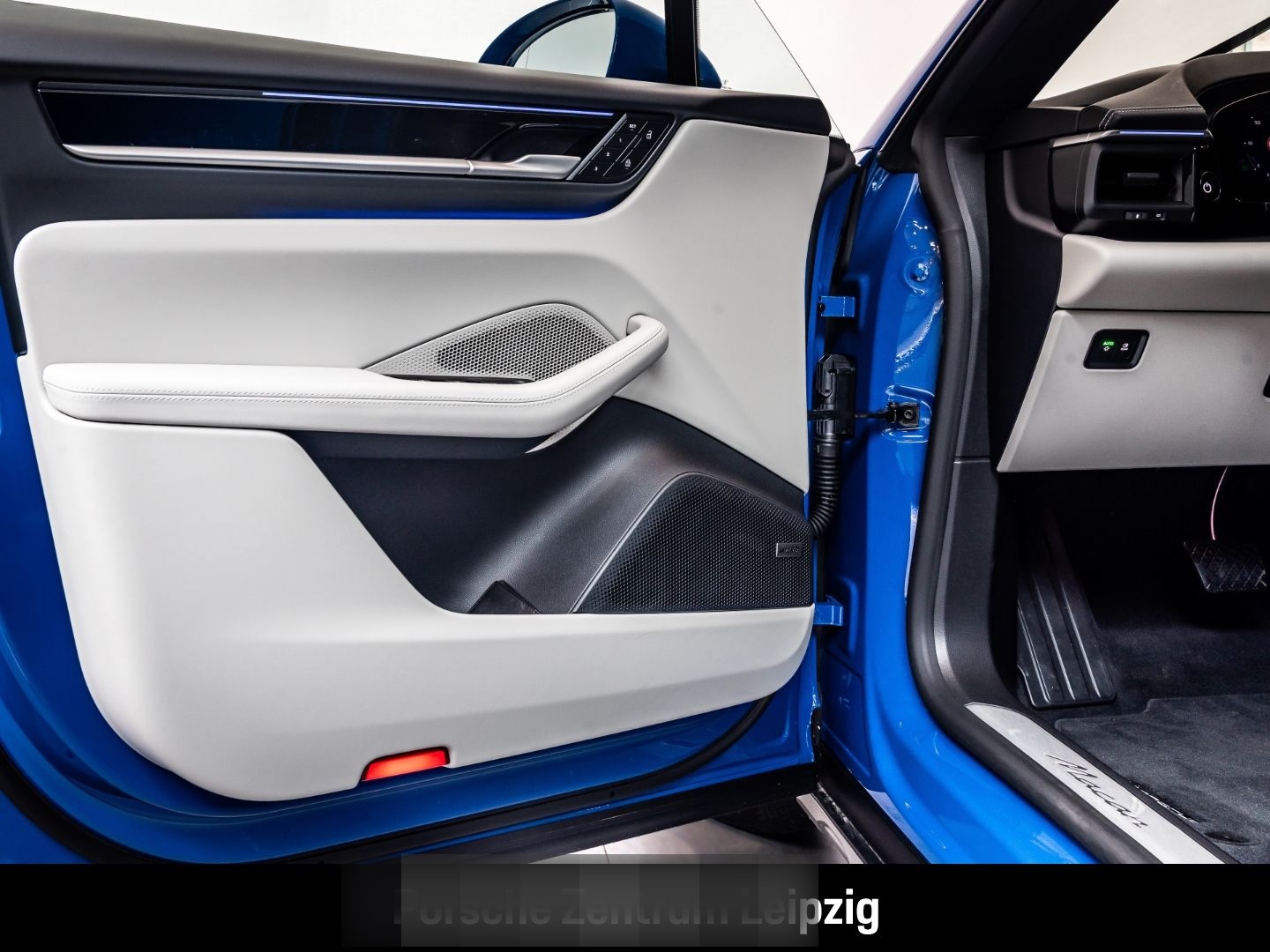 Porsche Macan Luft AR-HeadUp DriveAssist Volllederpaket foto 20