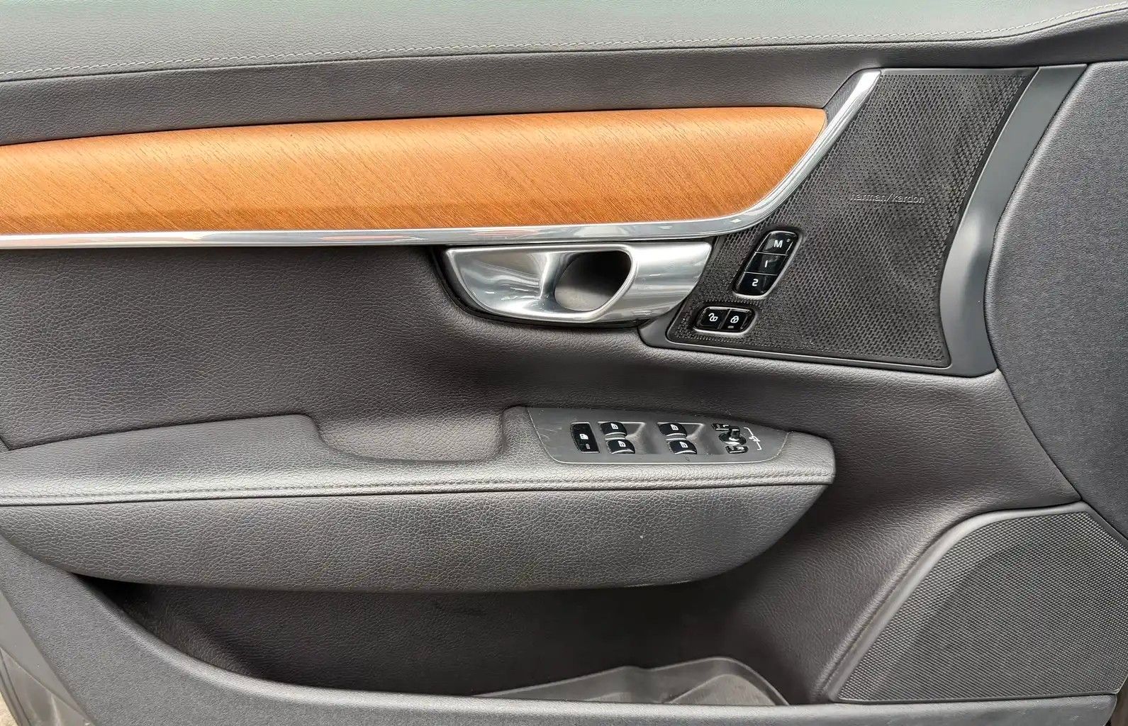 Volvo S90 Lim. LederNaviStandheizungKameraFinanzierung foto 14