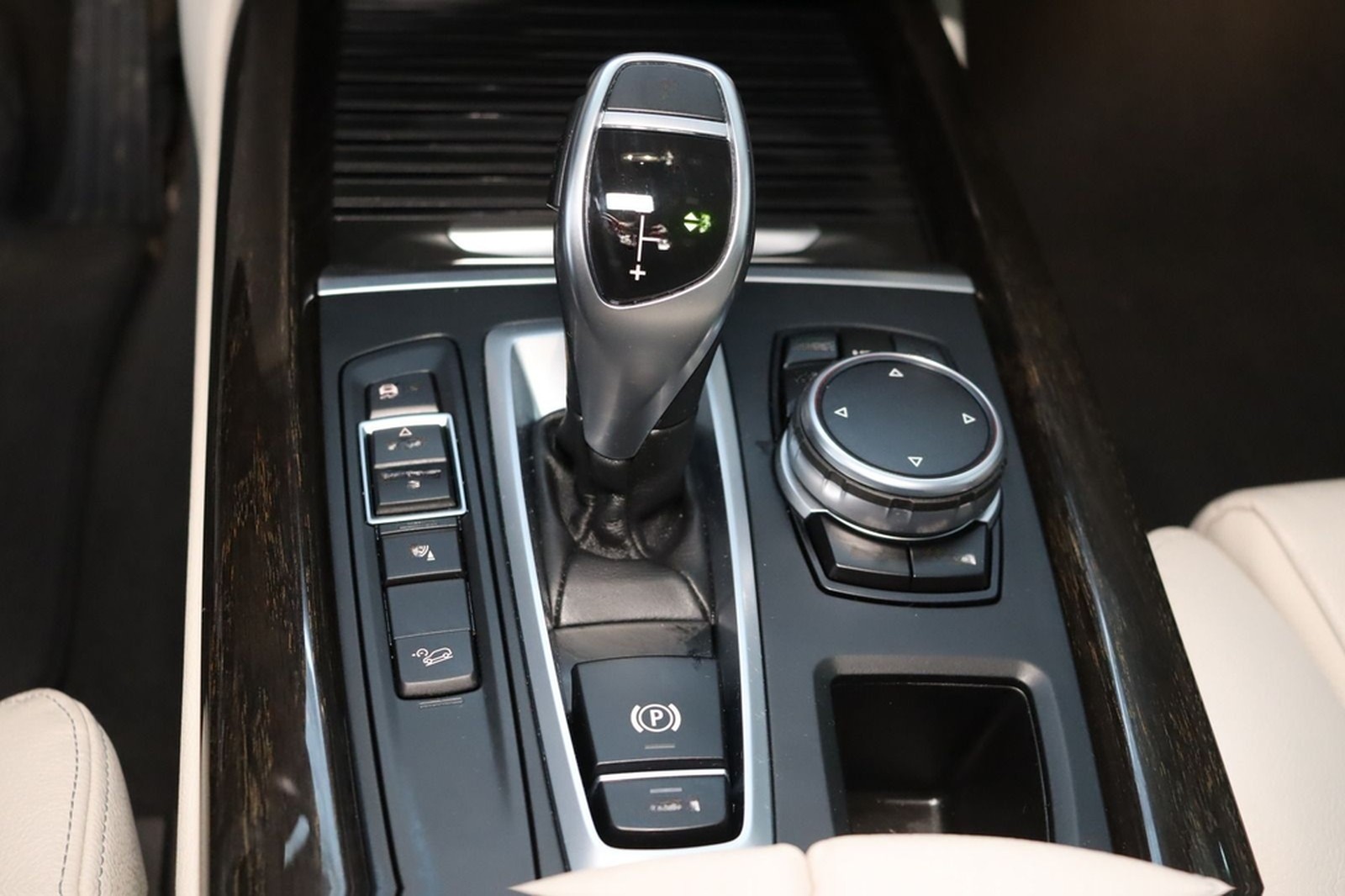 BMW X5 xDrive30d * HUD* Pano * Memory * RFK * foto 15