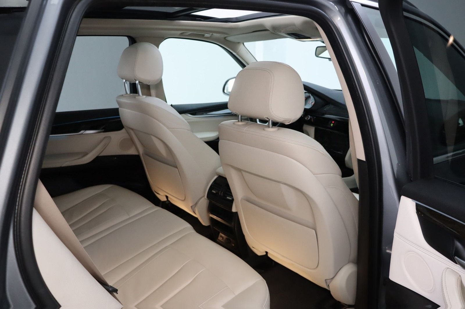 BMW X5 xDrive30d * HUD* Pano * Memory * RFK * foto 33