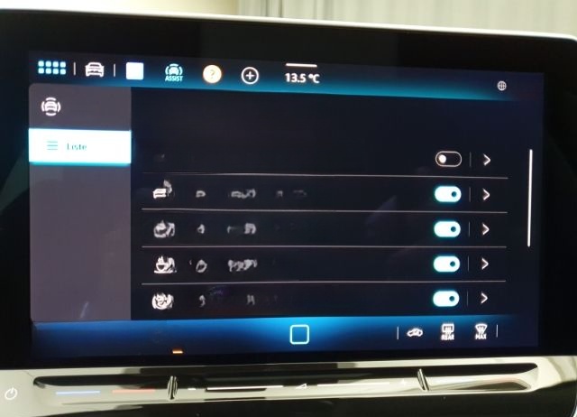 Volkswagen T-Roc eTSI DSG Trend AHK LED ACC App Connect foto 21