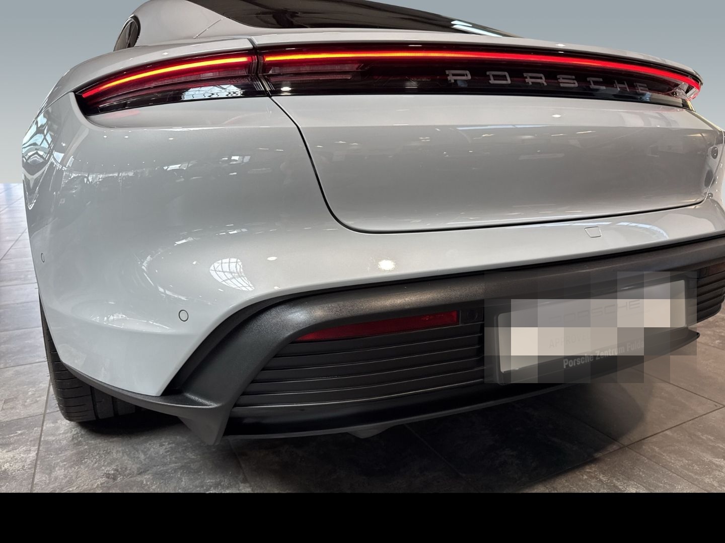 Porsche Taycan 4S Clubleder HA-Lenkung InnoDrive Head-Up foto 17