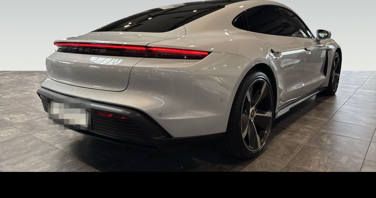 Porsche Taycan 4S Clubleder HA-Lenkung InnoDrive Head-Up foto 10