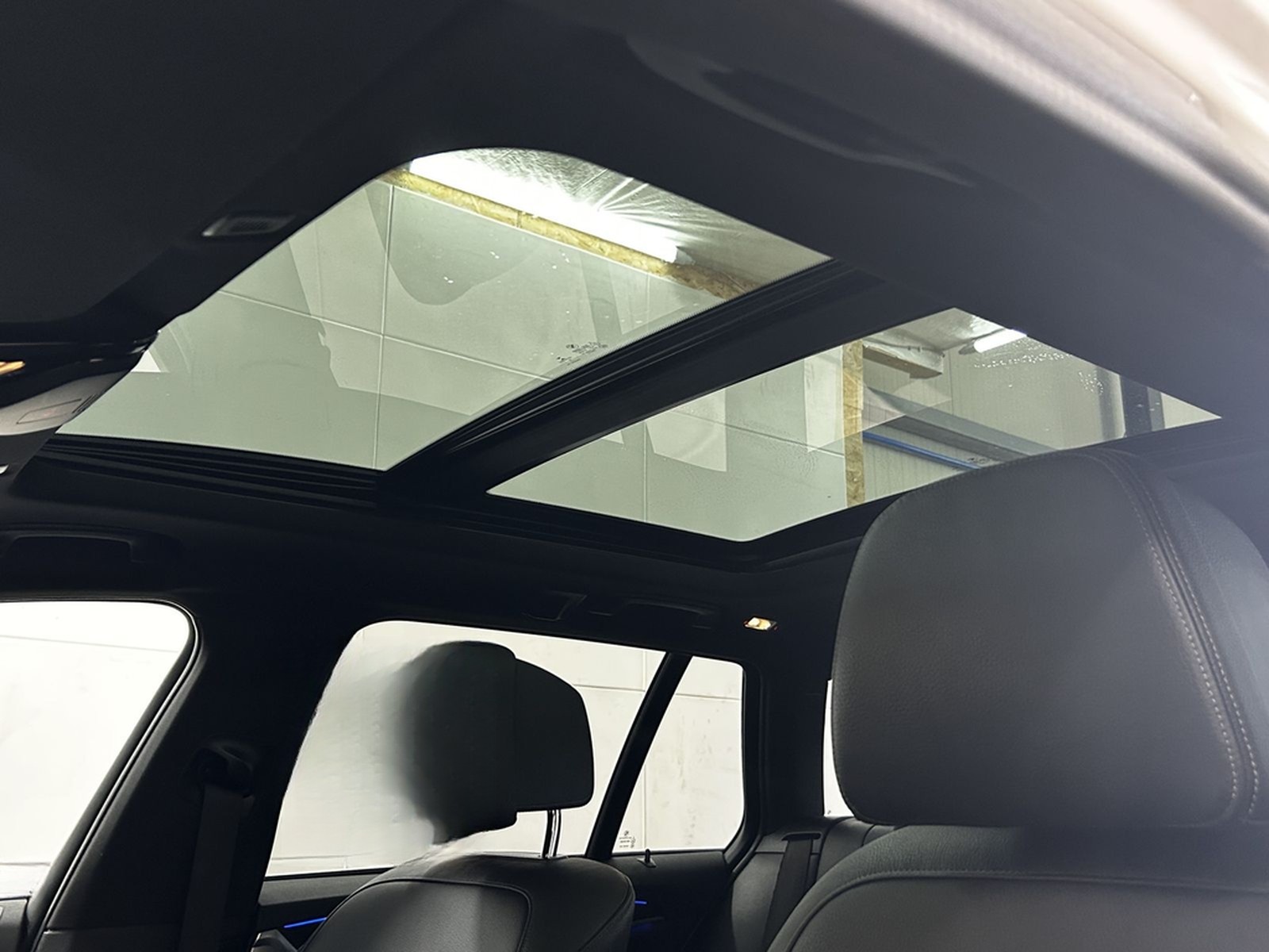 BMW 520 i M Sport+Pano+Laser+Ambiente+Memory+Kam+HUD foto 12