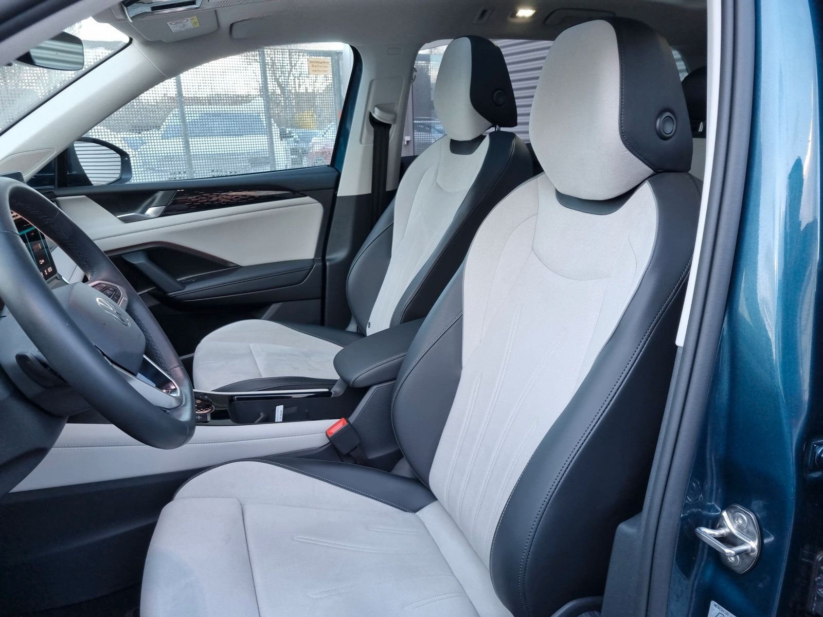 Volkswagen Tiguan 1.5 eHybrid Elegance SITZLUFT LEDER PANO  foto 11