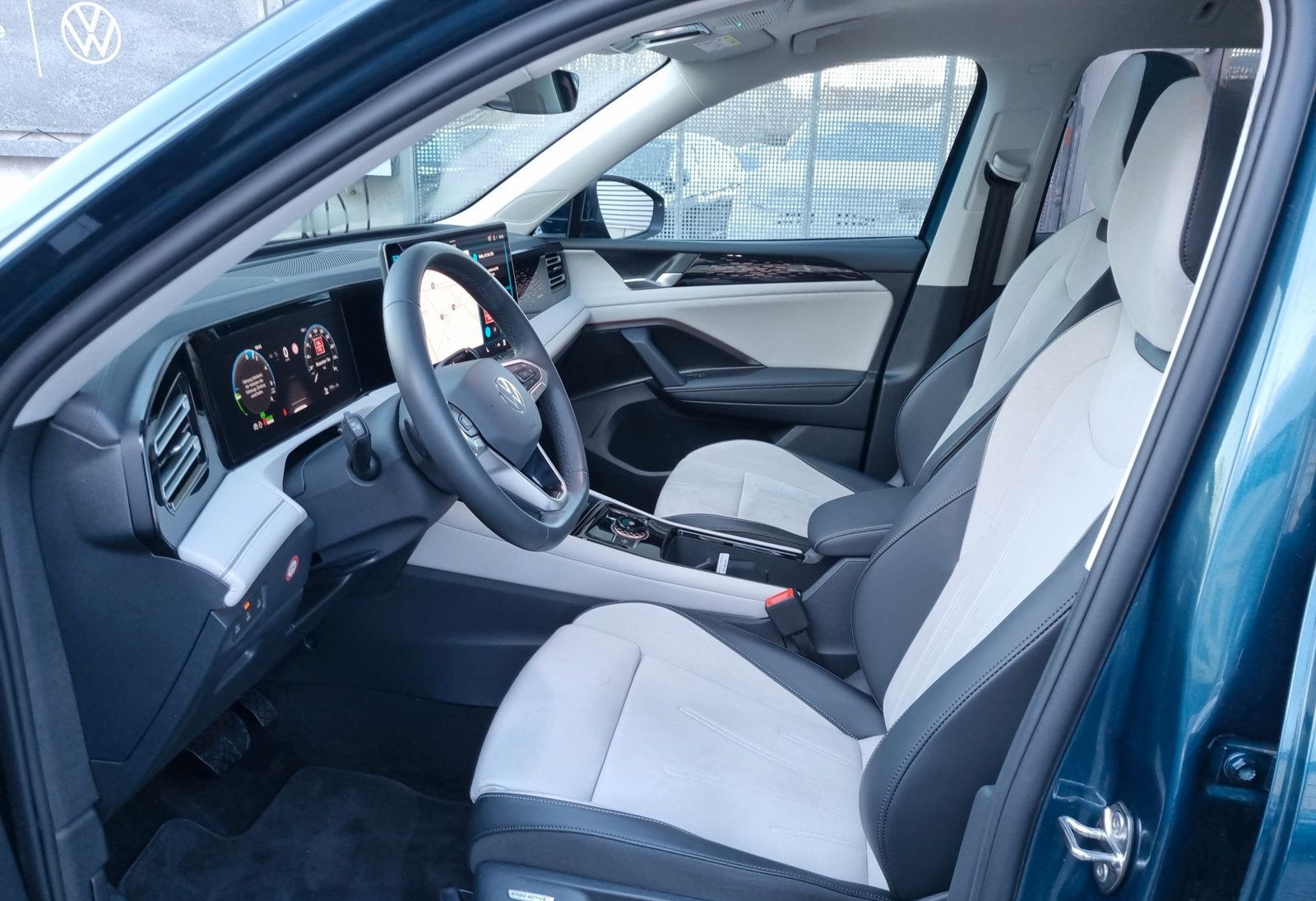 Volkswagen Tiguan 1.5 eHybrid Elegance SITZLUFT LEDER PANO  foto 12
