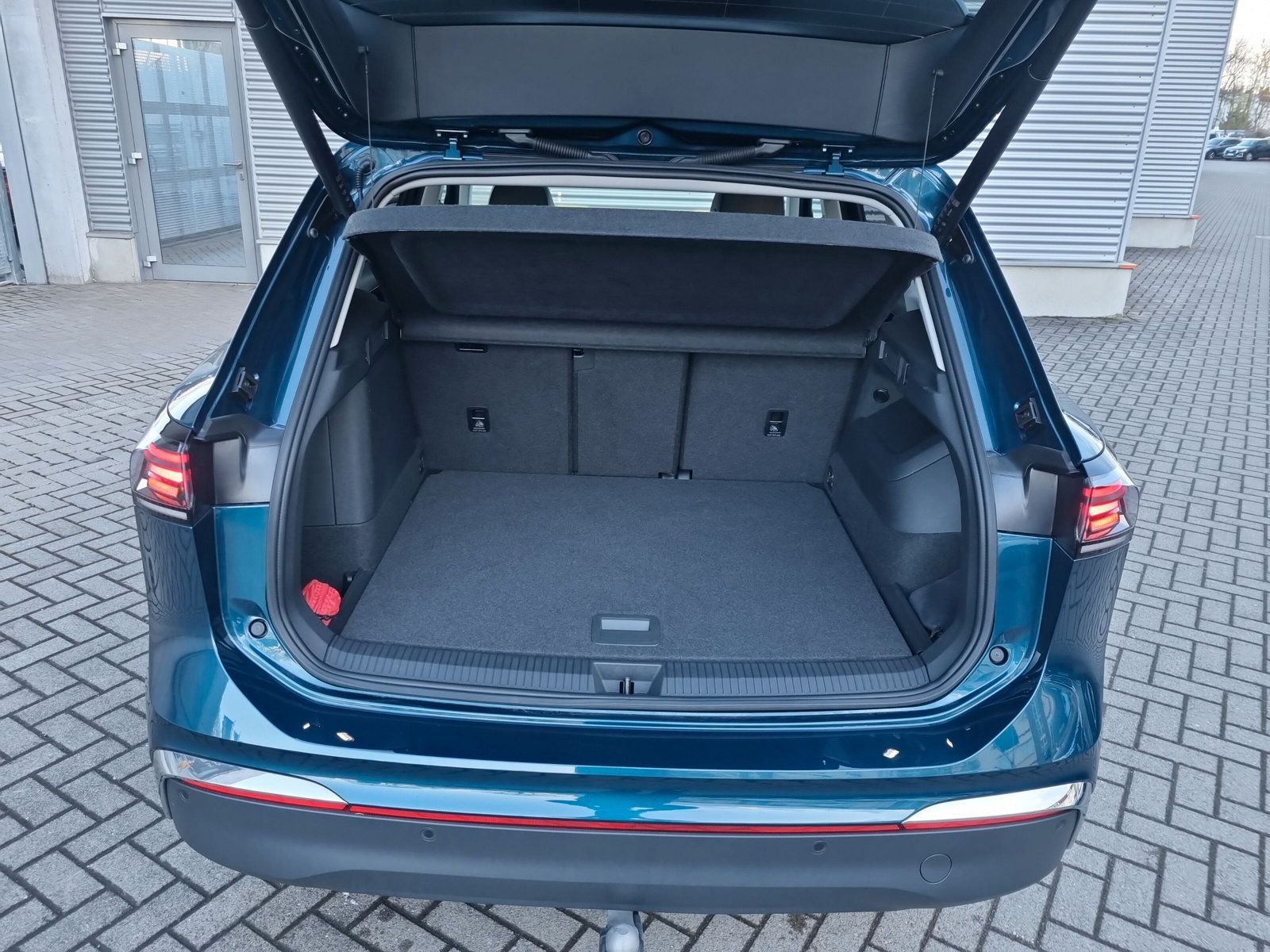 Volkswagen Tiguan 1.5 eHybrid Elegance SITZLUFT LEDER PANO  foto 9